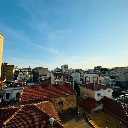 Downtown Studio With View 3 *